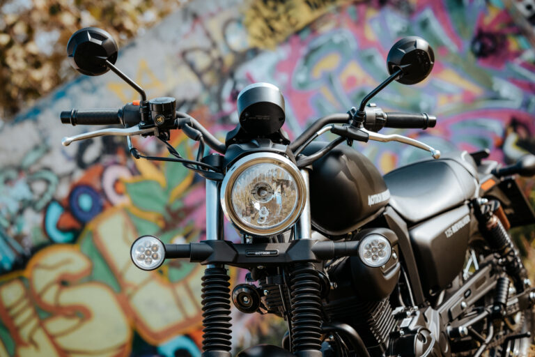 MotronLifestyleREVOLVER1250095